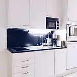 New Cherry Near Helsinki Airport In Kivistoe Appartement Vantaa