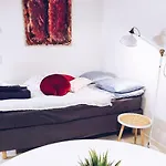 Appartement New Cherry Near Helsinki Airport In Kivistoe *