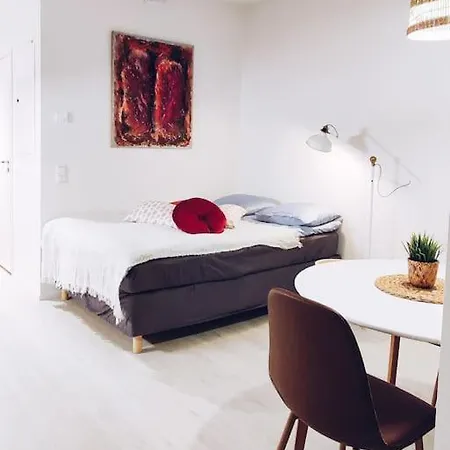 New Cherry Near Helsinki Airport In Kivistoe Apartment Vantaa