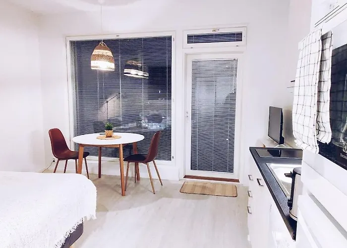 Appartement New Cherry Near Helsinki Airport In Kivistoe Vantaa